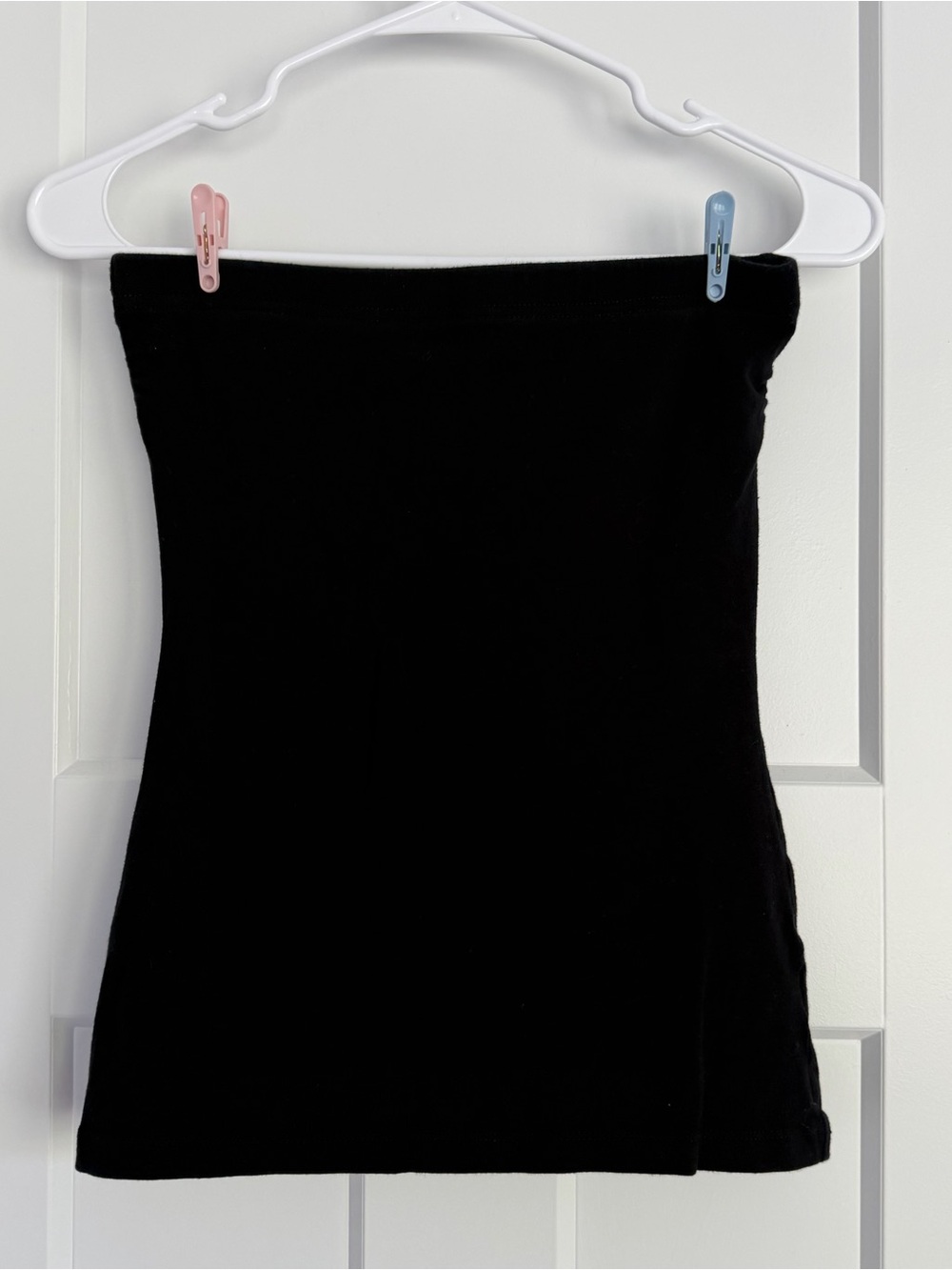 Zenana Outfitters Black Strapless Tube Top